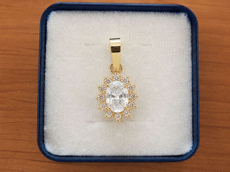 Zlaté náušnice na patent s kameny